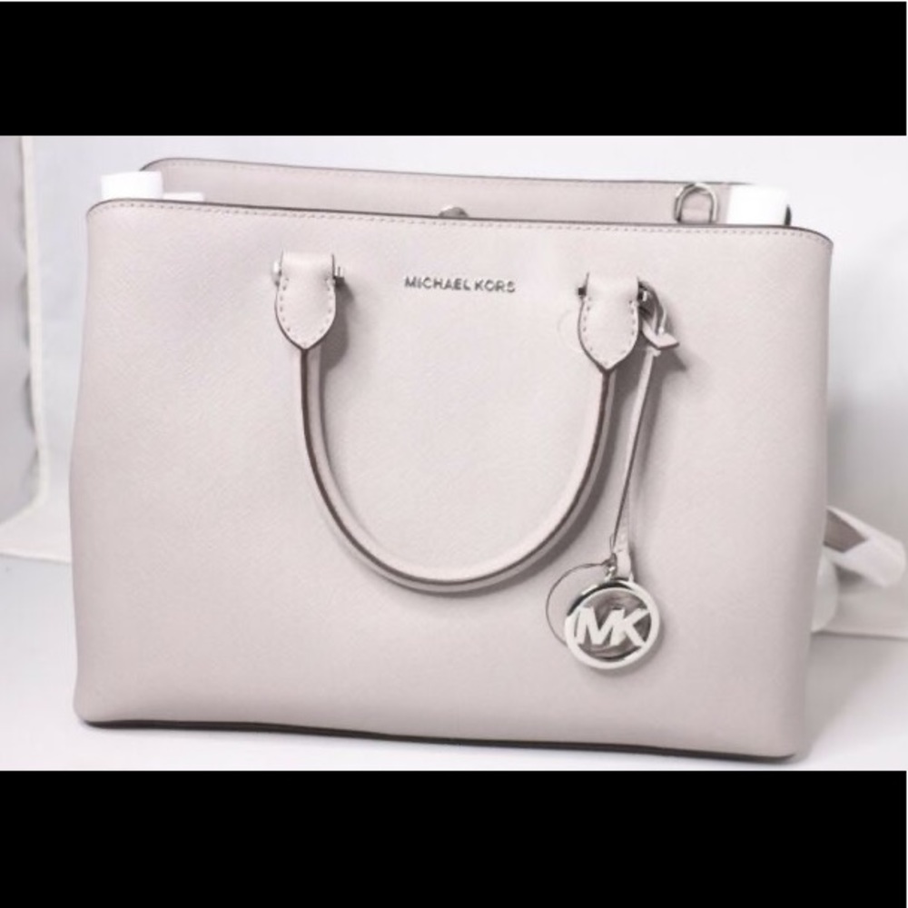 FINAL SALE❗️Michael Kors Grey SAFFIANO purse/bag